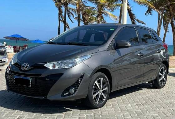 TOYOTA YARIS 1.5 16V FLEX XS CONNECT MULTIDRIVE TOYOTA YARIS 1.5 16V FLEX XS CONNECT MULTIDRIVE